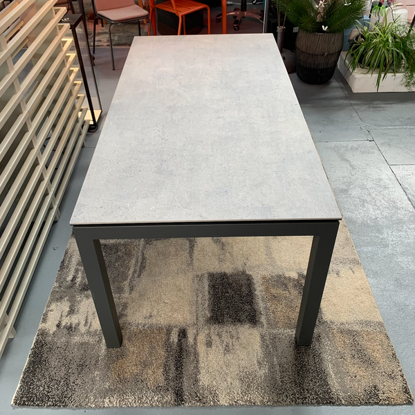 Table SALVIA 180/260 x 90 cm