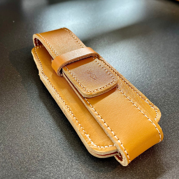 Etui Chic Cuir Fauve