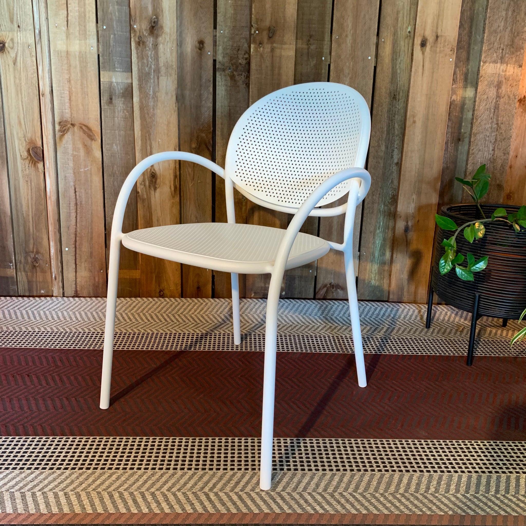 Chaise LES ARCS